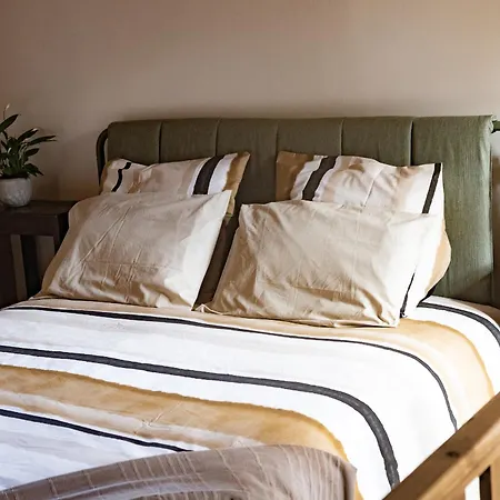 Le Petit - La Nouvelle Histoire Дом отдыха *